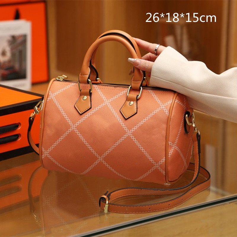 Women Mini Denim Bucket Bags Designers Cross Body Travel Duffel Shoulder Bag Heart Purses Hobos Top 2022, Contact seller for more pics
Women Mini Denim Bucket Bags Designers Cross Body Travel Duffel Shoulder Bag Heart Purses Hobos Top 2022, Contact seller for more pics