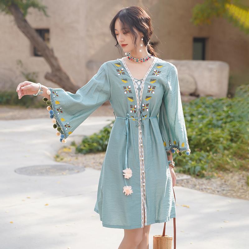Ethnic Clothing Bohemian Holiday Retro Hanfu Dress Embroidered Sun Block Long-Sleeved Drawstring Slim Chinese Kimono KK4424Ethnic
Ethnic Clothing Bohemian Holiday Retro Hanfu Dress Embroidered Sun Block Long-Sleeved Drawstring Slim Chinese Kimono KK4424Ethnic