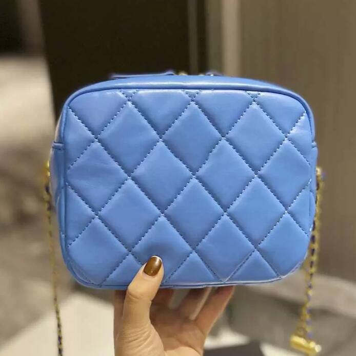 SW Womens Luxury Mini Bags Solid Color Genuine Leather Crossbody Designer Bags Handbags Gold-Tone Metal Adjuster Chains Diamond Quilted Shoulder Bag Handbag 18/14cm, Extra freight
SW Womens Luxury Mini Bags Solid Color Genuine Leather Crossbody Designer Bags Handbags Gold-Tone Metal Adjuster Chains Diamond Quilted Shoulder Bag Handbag 18/14cm, Extra freight