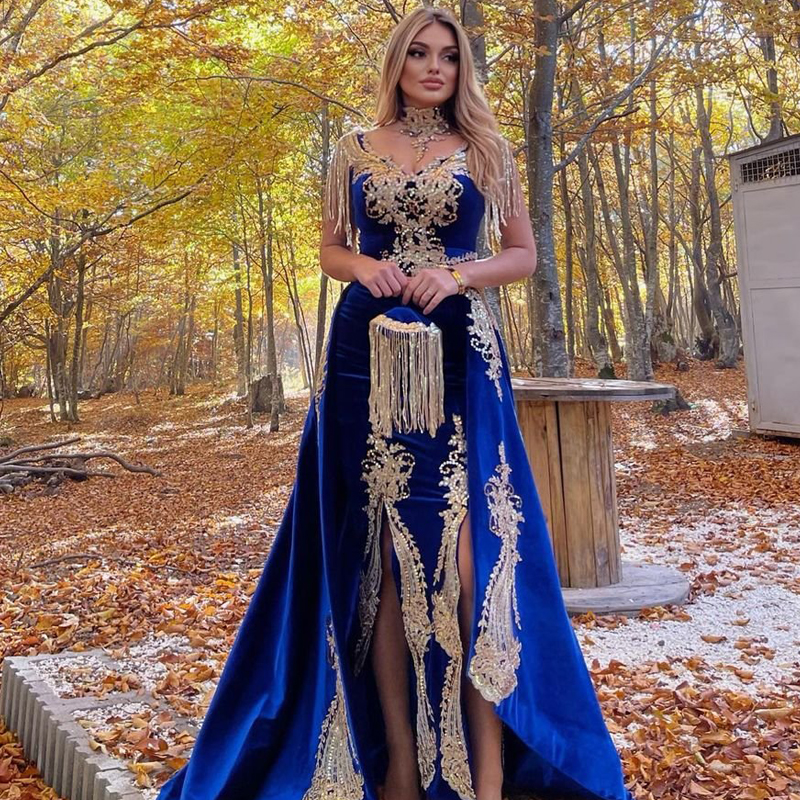 Elegant Karakou Moroccan Kaftan Evening Dresses For Women Split Royal Blue Velvet Prom Gowns Gold Lace Appliques Long Arabic Dubai 2 In 1 Celebrity Pa