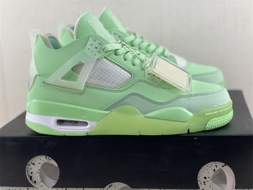 Jumpman 4 Basketball Shoes Men Women 4s Green Blue Pink Purple Mens Trainers Sports Sneakers, Only box we dont ship
Jumpman 4 Basketball Shoes Men Women 4s Green Blue Pink Purple Mens Trainers Sports Sneakers, Only box we dont ship