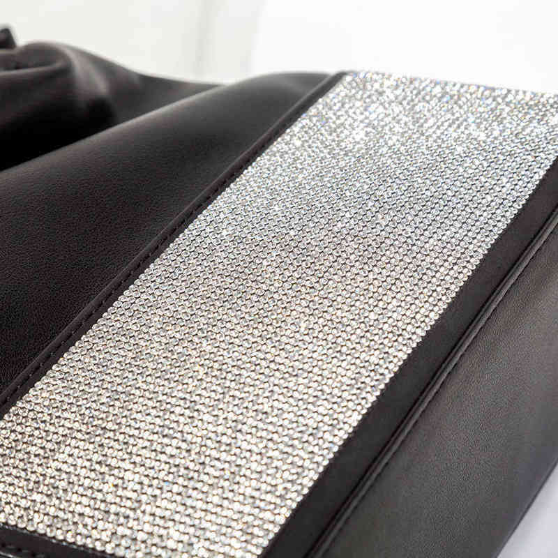 CMM bags Diamanten Emmer Crossbody Tassen Vrouwen Nieuwe Boutique Pearl Chain Strass Vierkante Portemonnees En Handtassen Designer Hoge 220609