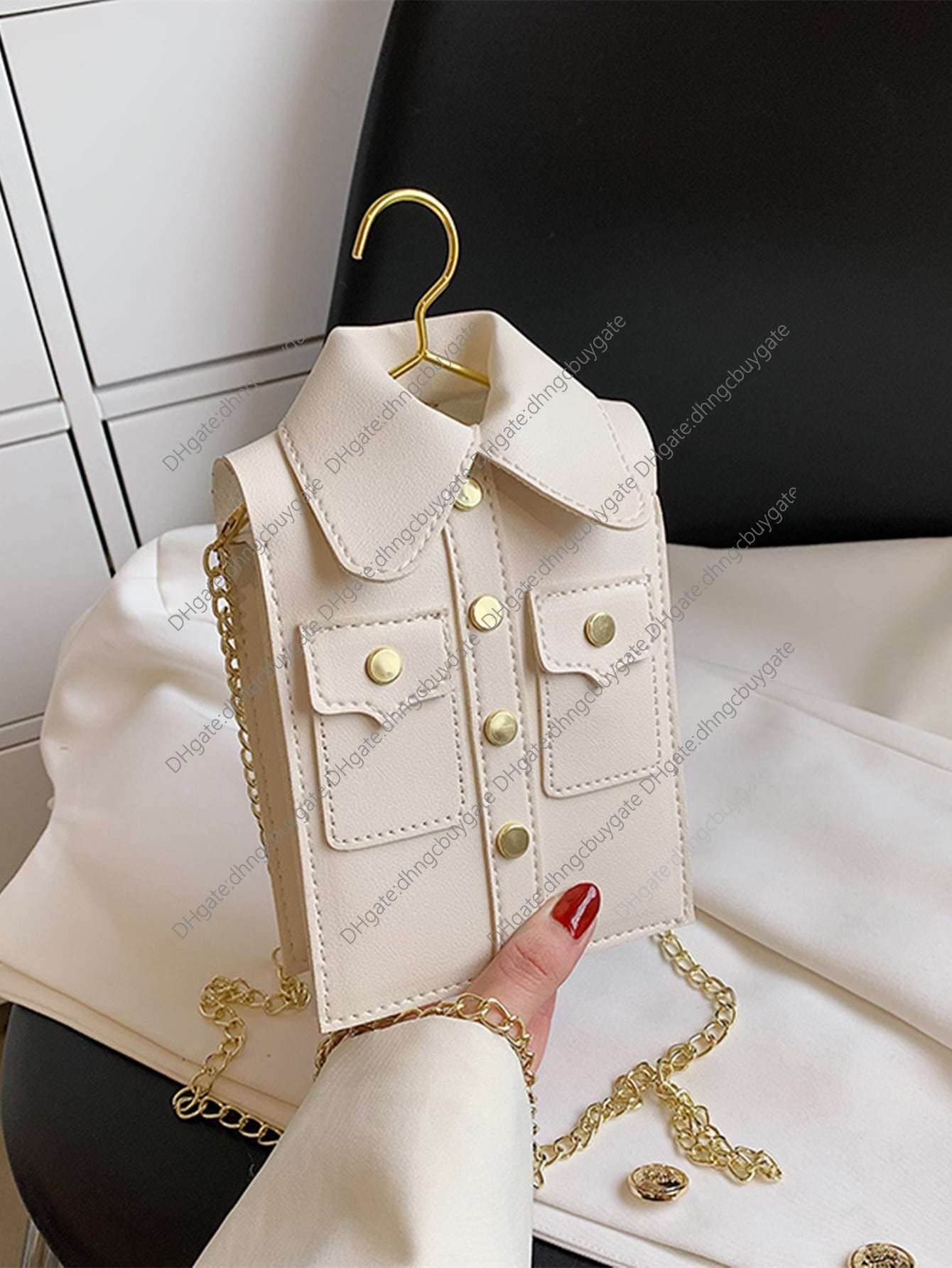 Bag Shirt Designer Design Hanger Hook Decor Crossbody Handbag Leather Luxury Brand Fashion Wallet crossbody bag Handbag Leather, White
Bag Shirt Designer Design Hanger Hook Decor Crossbody Handbag Leather Luxury Brand Fashion Wallet crossbody bag Handbag Leather, White