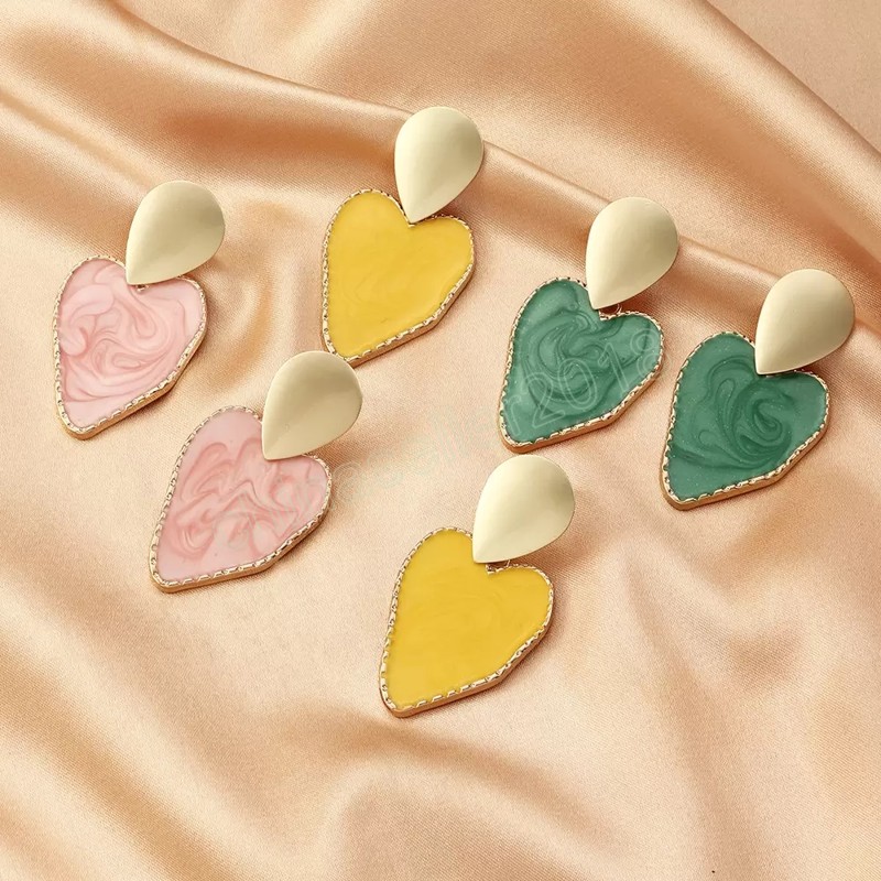Fashion Jewelry Drop Glaze Heart Earrings for Women Elegant Hearts Dangle Stud Earrings
Fashion Jewelry Drop Glaze Heart Earrings for Women Elegant Hearts Dangle Stud Earrings