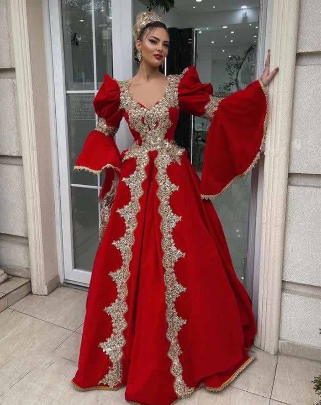 Luxury Red Arabic kosovo Evening Dresses Caftan Applique Crystal Gold Lace Flare Sleeve Dubai Kaftan Prom Formal Gown Plus Size
