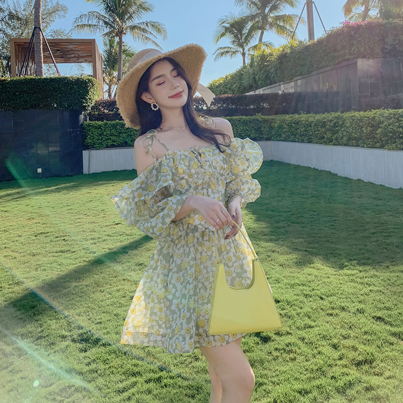 Work Dresses 2022 Spring and Summer New Vietnam Niche Fairy Gentle Elegant Floral Ruffled Slimming Vacation Dress, Picture color
Work Dresses 2022 Spring and Summer New Vietnam Niche Fairy Gentle Elegant Floral Ruffled Slimming Vacation Dress, Picture color