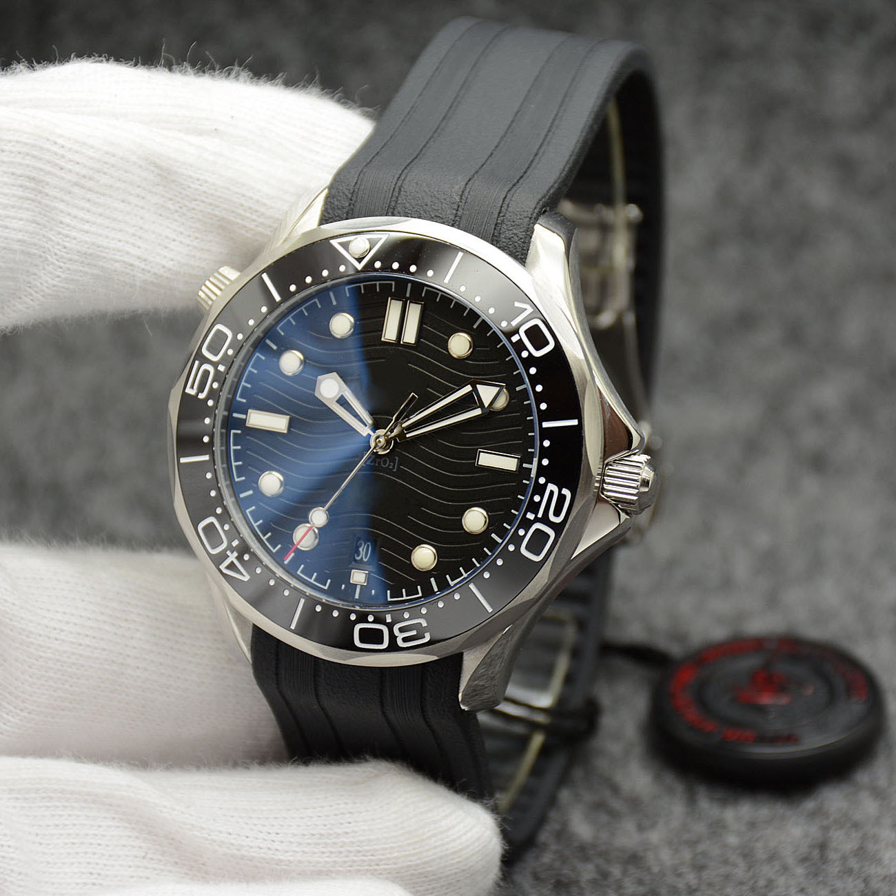 Free 42MM Automatic Mechanical Outdoor Mens Watches Watch Black Dial With Black Rubber Band Rotatable Bezel and Transparent Case Back
Free 42MM Automatic Mechanical Outdoor Mens Watches Watch Black Dial With Black Rubber Band Rotatable Bezel and Transparent Case Back