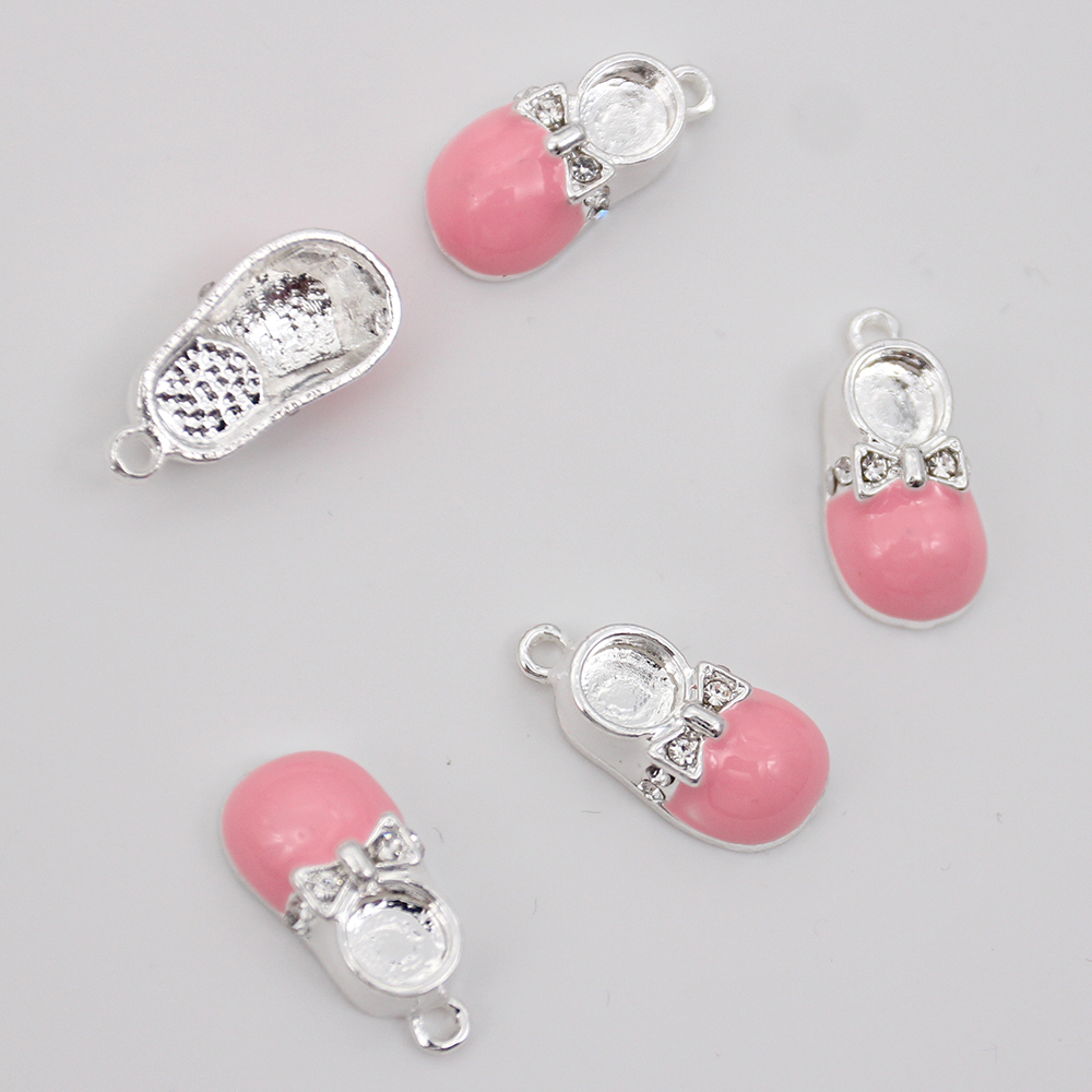 20pcs Cute Small DIY Craft Charms For Kids Enamel Baby Shoes Shape Pendant Charm For Bracelet /Necklace Making Jewelry