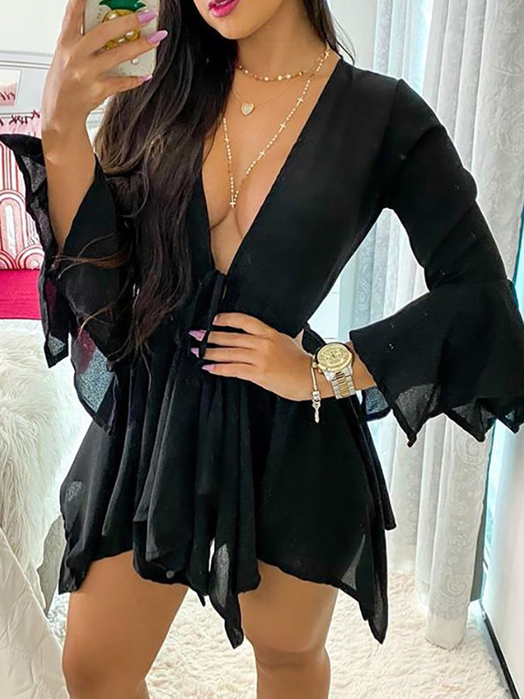 Fashion Women Sexy Casual Twopiece Set Suit Sets Solid Deep V Long Sleeeve Tied Top & Shorts Set 220611