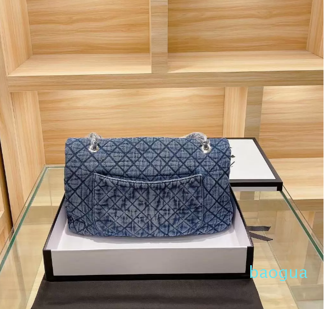 Customize the sole designer bags Exclusivedenim high-capacity fashion shopping bag, 23 15
Customize the sole designer bags Exclusivedenim high-capacity fashion shopping bag, 23 15