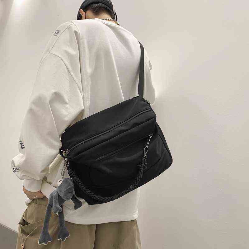 Stylish Nylon Fabric Shoulder Bag for Women Handbags and Purses Fashion Large Shopper Bag Black Solid Color Travel Bag 2021 New G220517