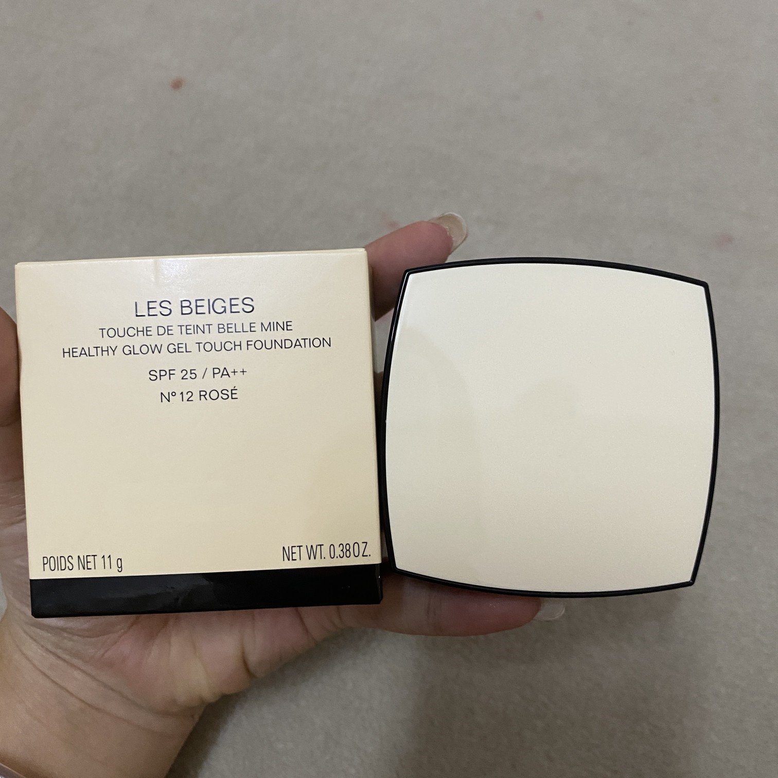 EPACK Top Quality Les Beiges Foundation Cushion Cream Healhy Glow Gel Touch Foundation 11g Color N10 N12, Customize
EPACK Top Quality Les Beiges Foundation Cushion Cream Healhy Glow Gel Touch Foundation 11g Color N10 N12, Customize