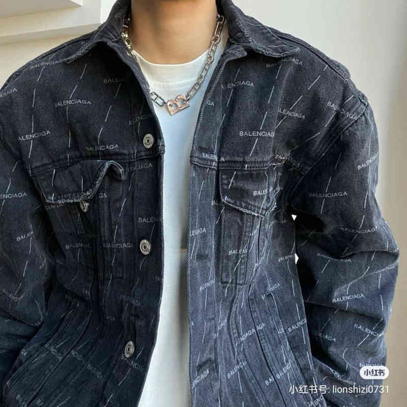 Paris balencigas denim jackets Paris 21fw Twill Bullet Screen Letter Denim Jacket Worn Wash Off Shoulder Loose for Men and Women, Black
Paris balencigas denim jackets Paris 21fw Twill Bullet Screen Letter Denim Jacket Worn Wash Off Shoulder Loose for Men and Women, Black
