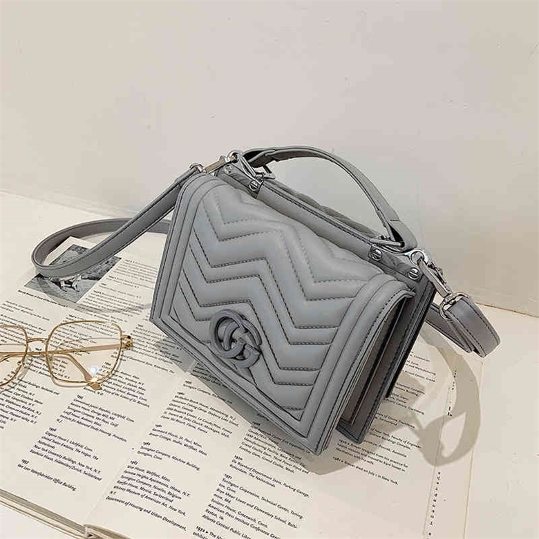 66% OFF trendy bags 2022 New Designer Handbags bags Store Fashion female and small square trend straddle one shoulder foreign style, White
66% OFF trendy bags 2022 New Designer Handbags bags Store Fashion female and small square trend straddle one shoulder foreign style, White