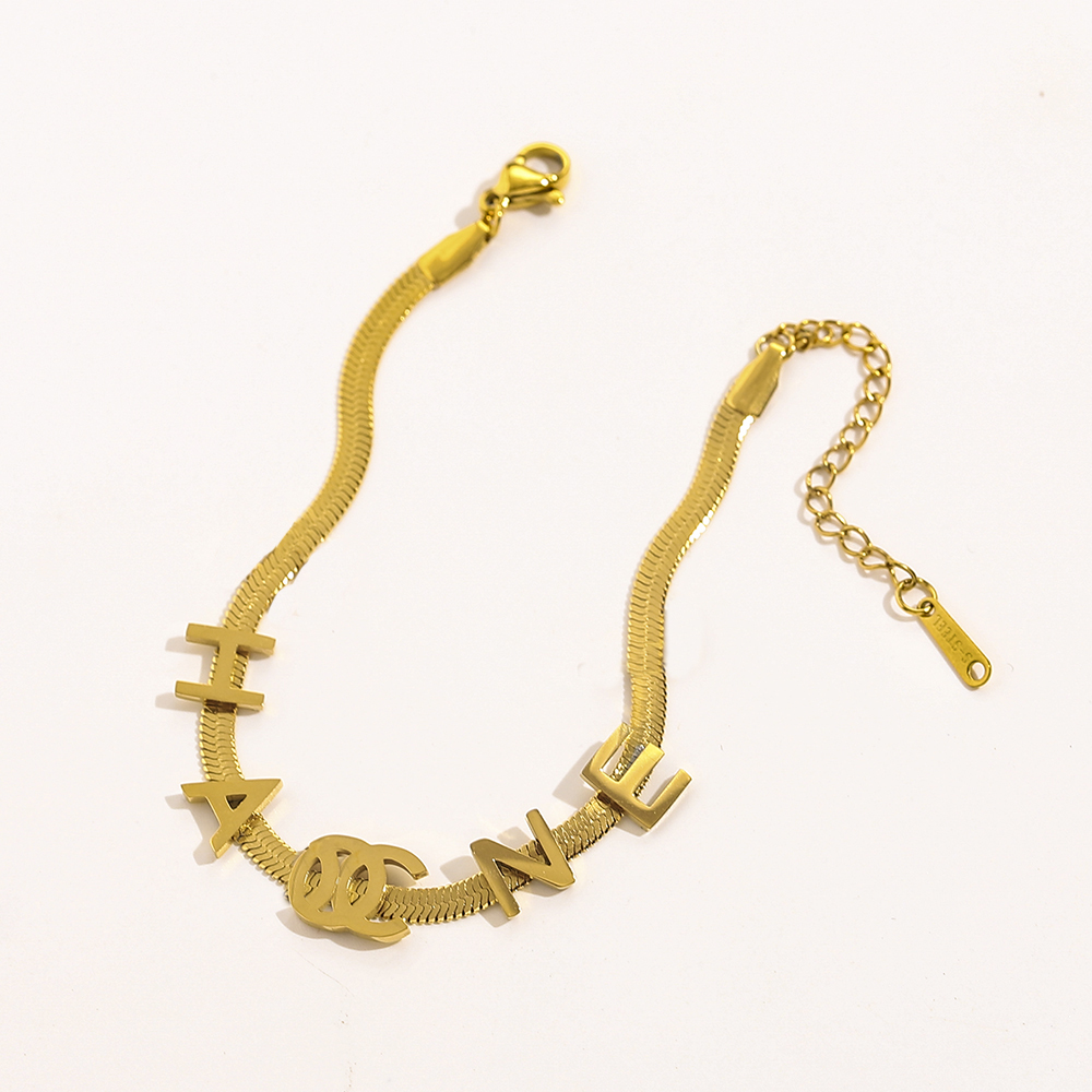 New Style Stainless Steel Fashion Women Bracelets Bangle 18K Gold Plated Bracelet Wristband Cuff Chain Lovers Gift Wedding Jewelry ZG1793
New Style Stainless Steel Fashion Women Bracelets Bangle 18K Gold Plated Bracelet Wristband Cuff Chain Lovers Gift Wedding Jewelry ZG1793
