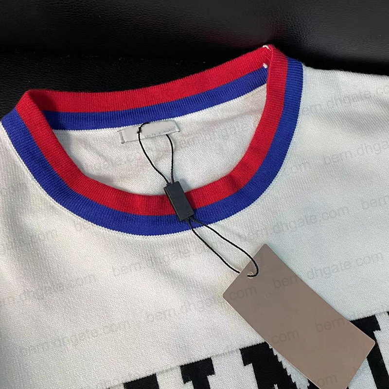 Fashion Women' Pullover Sweater with Letter Logo for Women Designer Sweaters White Black  M L 
Fashion Women' Pullover Sweater with Letter Logo for Women Designer Sweaters White Black  M L