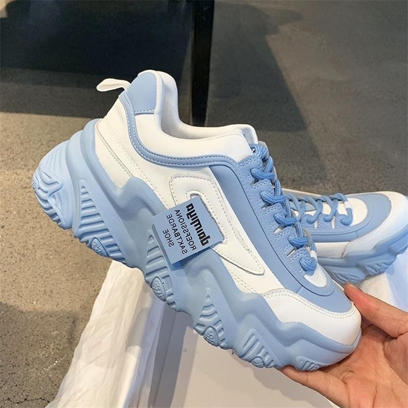 Sneakers Platform Biru Putih Sepatu Chunky Wanita Mewah High Top Kasual Baru Tren 220611, Pink
Sneakers Platform Biru Putih Sepatu Chunky Wanita Mewah High Top Kasual Baru Tren 220611, Pink