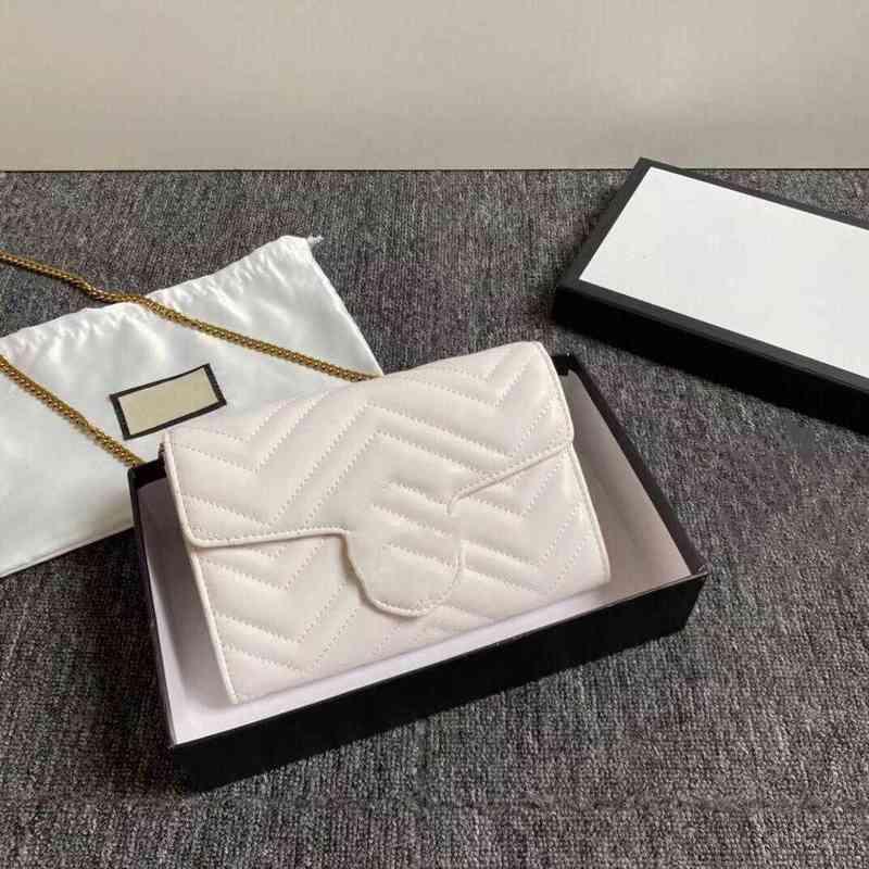 2020 new 3-piece set luxurys handbags chain shoulder bag designers crossbody bag style women handbags and purse new style 18
2020 new 3-piece set luxurys handbags chain shoulder bag designers crossbody bag style women handbags and purse new style 18