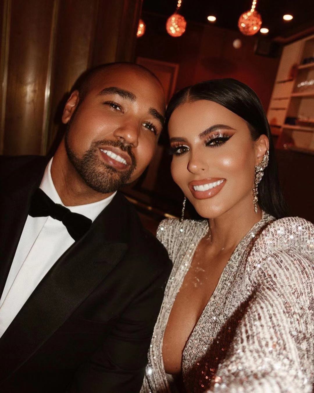 Bling Sequined Silver African Mermaid Prom Dress Deep Veck Long Sleeve Side Split Evening Dresses Birthday Party Special Occasion Gowns