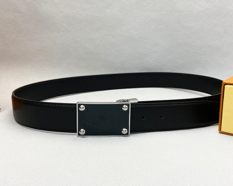 2022 Fashion designer leather belts men belt women belts Big gold buckle genuine leather belt classical belts ceinture 3.8cm width, Free shoose
2022 Fashion designer leather belts men belt women belts Big gold buckle genuine leather belt classical belts ceinture 3.8cm width, Free shoose