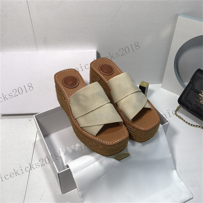 Women Summer Slippers High Heels Slipper Girls Woody Mules Chunky Sandals Cross Band Canvas Ladies Slides Black Coffee Designer Flip Flops Platform Slippers
Women Summer Slippers High Heels Slipper Girls Woody Mules Chunky Sandals Cross Band Canvas Ladies Slides Black Coffee Designer Flip Flops Platform Slippers