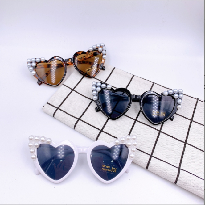 Wholesale Children Sunglasses Kids pearl LOVE Heart Sun Boys Girls Glasses Baby UV400 Safety Frame Eyewear Z260305