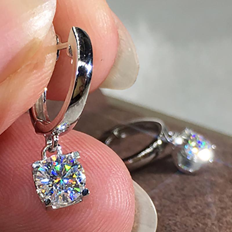 Clip-on & Screw Back White Gold 2 Carat Drop Clip Earrings Women Present Wedding Anniversary Engagement Party Each 1 Ct Round Moissanite Dia
Clip-on & Screw Back White Gold 2 Carat Drop Clip Earrings Women Present Wedding Anniversary Engagement Party Each 1 Ct Round Moissanite Dia
