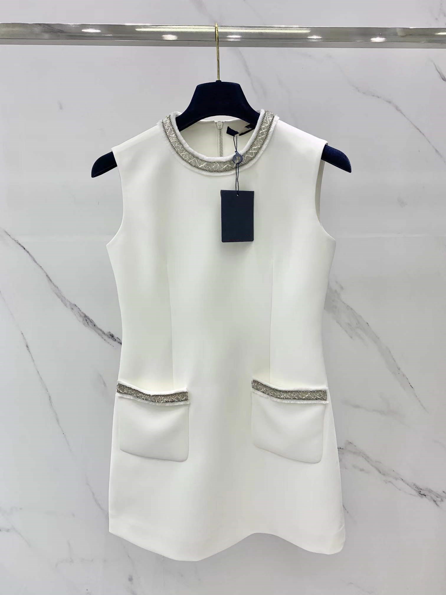 Designer Dress 2022 Summer Autumn O Neck Draped fashion Brand Same Style Dress 0527-6, White
Designer Dress 2022 Summer Autumn O Neck Draped fashion Brand Same Style Dress 0527-6, White