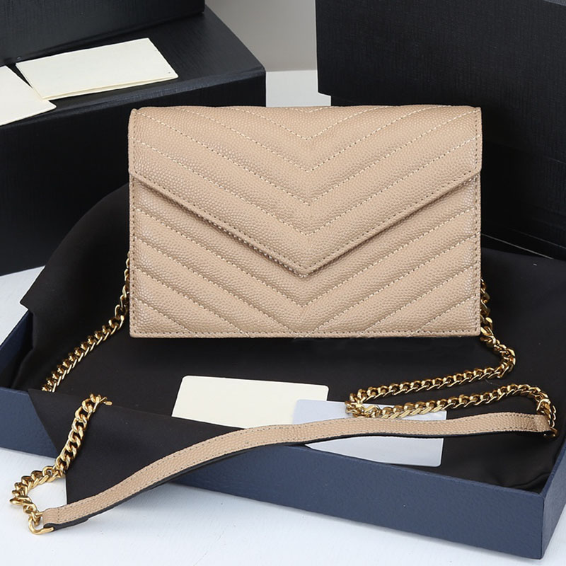 Womens Desingers Shoulder Bags Le Small Flap Genuine Leather Lambskin Chevron V-stitch Quilted Interwoven Crossbody Bags Chain handbags Pochette, Color 1
Womens Desingers Shoulder Bags Le Small Flap Genuine Leather Lambskin Chevron V-stitch Quilted Interwoven Crossbody Bags Chain handbags Pochette, Color 1