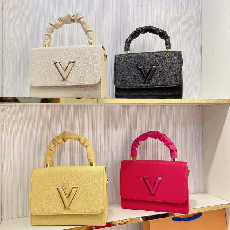 Lady Shoulder Bag Plain Handbag Cross Body Purse Flap Messenger Bags Fashion Twist Lock Chain Pack Lizard Print Genuine Leaher Removable Strap High Quality, Red
Lady Shoulder Bag Plain Handbag Cross Body Purse Flap Messenger Bags Fashion Twist Lock Chain Pack Lizard Print Genuine Leaher Removable Strap High Quality, Red