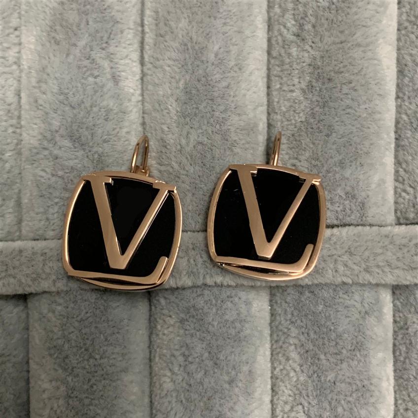 Rose Gold Luxury Women Earrings Designer Stud Classic Style Stainless Steel Earrings Engagement Earring For Lady Gifts Whole J228e
Rose Gold Luxury Women Earrings Designer Stud Classic Style Stainless Steel Earrings Engagement Earring For Lady Gifts Whole J228e