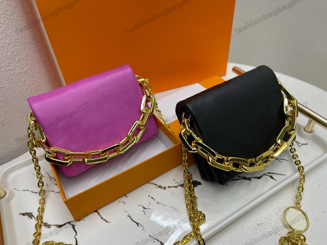 Beltbag Coussin Mini Leather Shoulder Bag Chunky Chain Flap Bag Cruise 2022 Monograms Handbag Designer Women Purse Wallet M81127 Orchidée Purple
Beltbag Coussin Mini Leather Shoulder Bag Chunky Chain Flap Bag Cruise 2022 Monograms Handbag Designer Women Purse Wallet M81127 Orchidée Purple