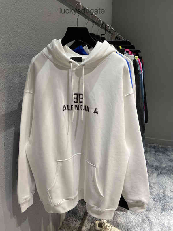 Designer Brand Hoodies Ba lencia ga Correct version Paris B house mosaic phantom letter net red same men's and SEOH, White
Designer Brand Hoodies Ba lencia ga Correct version Paris B house mosaic phantom letter net red same men's and SEOH, White