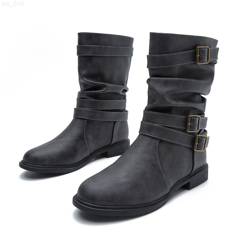 Designer Buckle Strap Motorcycle Boots Women Autumn Winter Shoes 2022 Pu Leather Slip on Botas Low Chunky Heels Mid Calf BootsT220718, Auburn
Designer Buckle Strap Motorcycle Boots Women Autumn Winter Shoes 2022 Pu Leather Slip on Botas Low Chunky Heels Mid Calf BootsT220718, Auburn