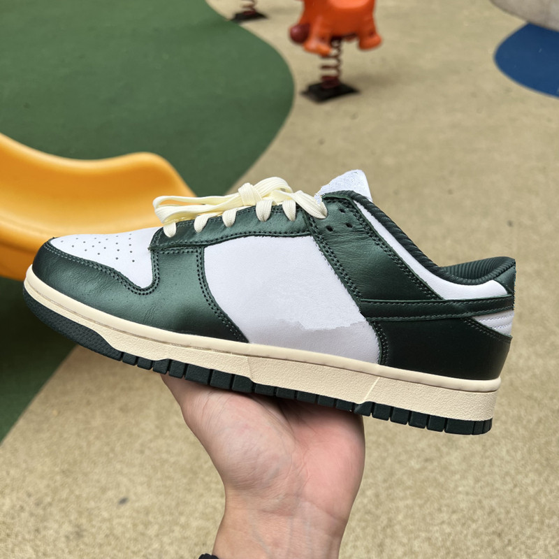 DunkLow Vintage Green sneakers Shoes for sale DQ8580-100 Sandals men women casual shoes store Size 13, As photo shows
DunkLow Vintage Green sneakers Shoes for sale DQ8580-100 Sandals men women casual shoes store Size 13, As photo shows