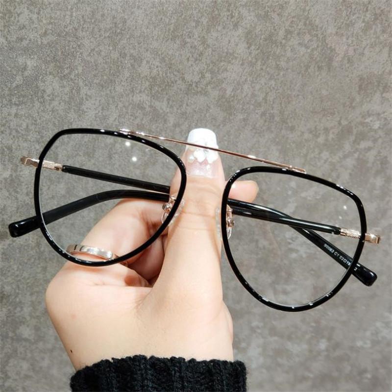 Sunglasses Fashion Anti-Blue Glasses Women Sigle Beam Optical Eyewear Spectacles Polygon Frame Eyeglasses Can Match MyopiaSunglasses
Sunglasses Fashion Anti-Blue Glasses Women Sigle Beam Optical Eyewear Spectacles Polygon Frame Eyeglasses Can Match MyopiaSunglasses