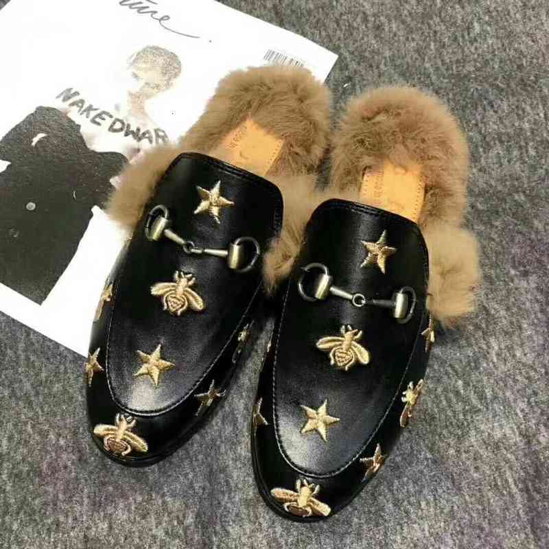 g Family Classic Rabbit Hair Flat Bottom Embroidered Wool Mop Casual Versatile Plush Tail Lazy Baotou Female, 6 cat head
g Family Classic Rabbit Hair Flat Bottom Embroidered Wool Mop Casual Versatile Plush Tail Lazy Baotou Female, 6 cat head