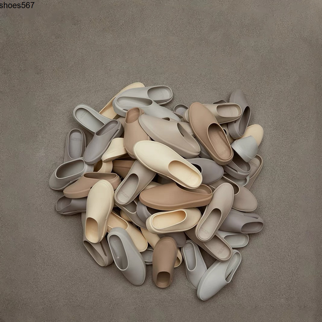 main line stepping on excrement essential stepping on slippers Baotou slippers sandals high street tide brand ins men and, Cream
main line stepping on excrement essential stepping on slippers Baotou slippers sandals high street tide brand ins men and, Cream