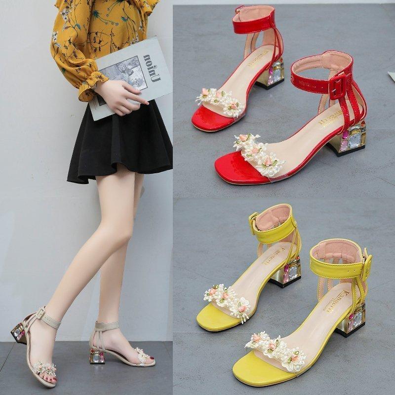 Sandals Summer 2022 Sexy Open Toe Crystal Heels Women Flower Ankle Buckle Chunky Female Fashion Party Shoes Yellow, Beige
Sandals Summer 2022 Sexy Open Toe Crystal Heels Women Flower Ankle Buckle Chunky Female Fashion Party Shoes Yellow, Beige