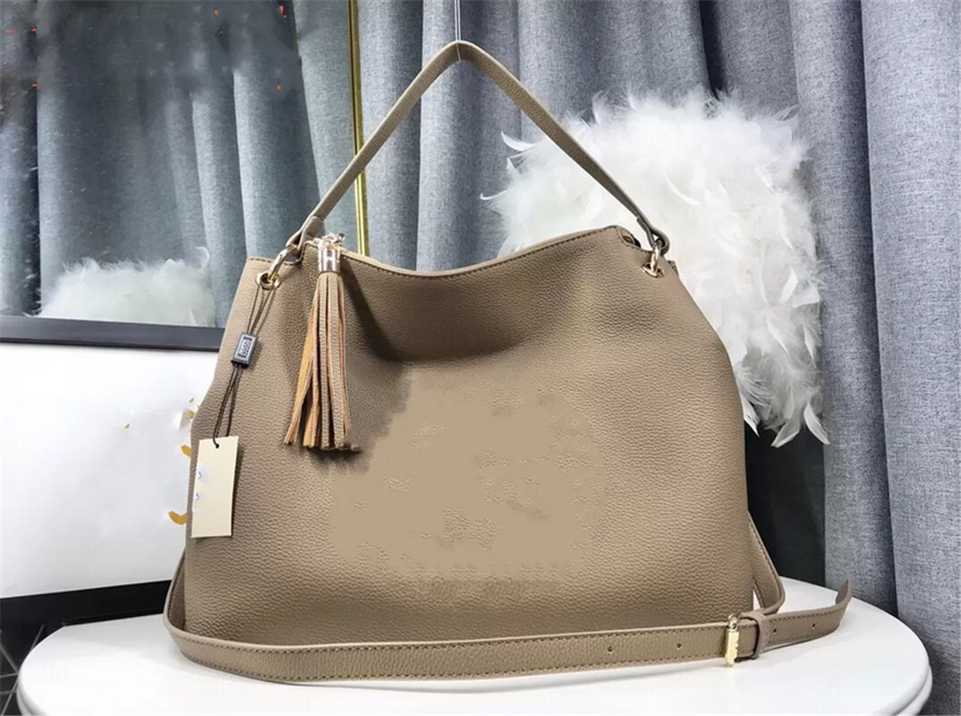 Top Quality Evening Bag Cross Body Wallets Leather Patchwork New Men Women handbag shoulder bags designer handbags fashion bag wallet phone bao H0531
Top Quality Evening Bag Cross Body Wallets Leather Patchwork New Men Women handbag shoulder bags designer handbags fashion bag wallet phone bao H0531