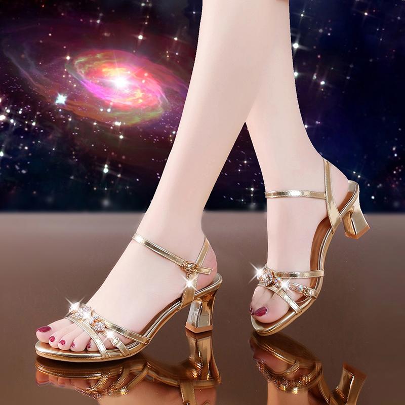 Dress Shoes Heel Sandals Women Woman Rhinestone Ladies Crystal Bling Shine Buckle Strap High Heels Sandalias Plus Size, Gold
Dress Shoes Heel Sandals Women Woman Rhinestone Ladies Crystal Bling Shine Buckle Strap High Heels Sandalias Plus Size, Gold