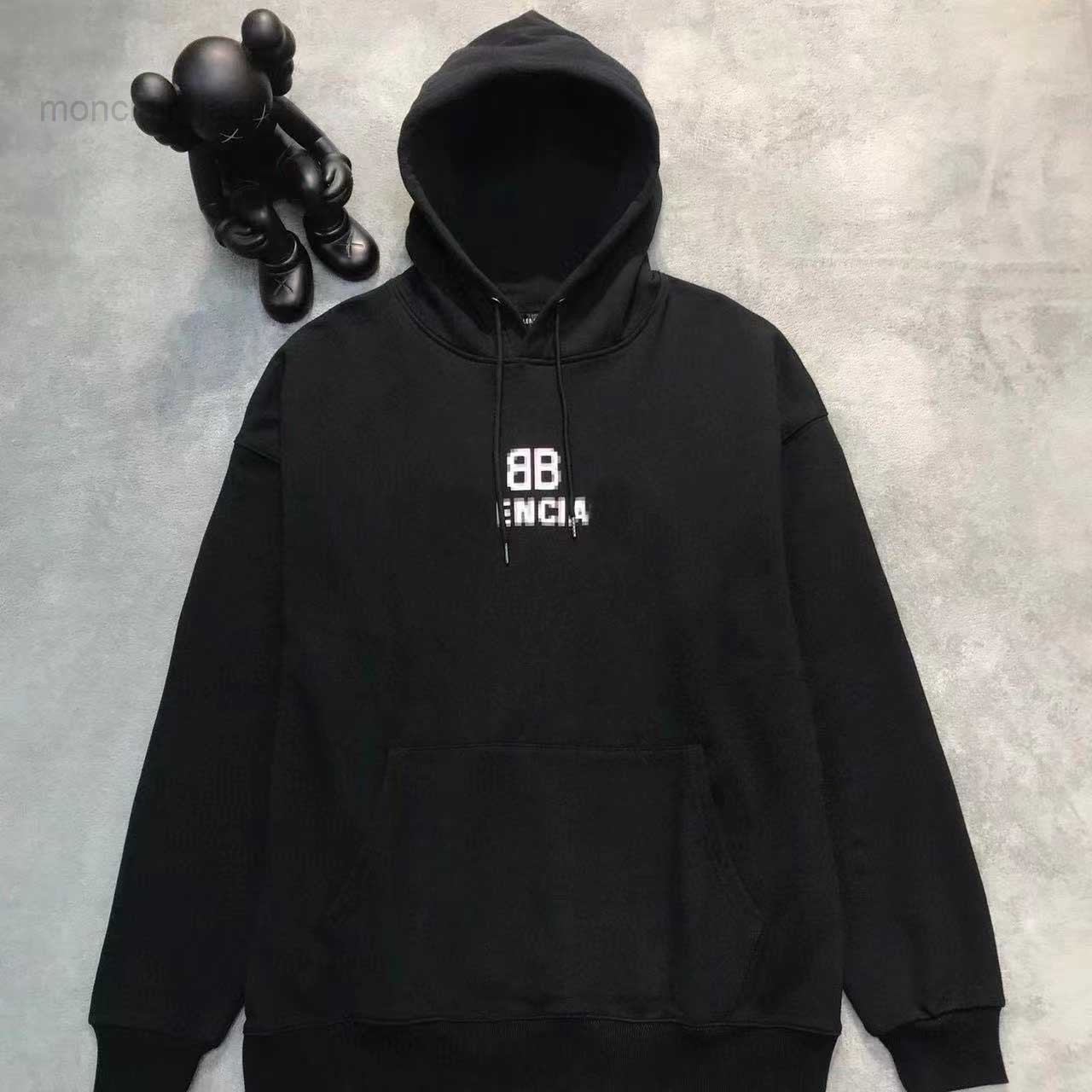 22ss Designer Autumn And Winter New Paris Mosaic BB Trend Hooded Balenciga Terry Men's And Women's Sweater Loose Casual Handsome Top Size -5xl, 00
22ss Designer Autumn And Winter New Paris Mosaic BB Trend Hooded Balenciga Terry Men's And Women's Sweater Loose Casual Handsome Top Size -5xl, 00