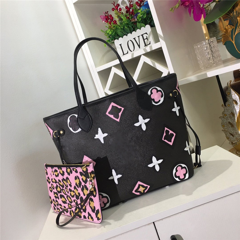 2022 high quality Designer Luxury Tote Bag Creme Leather M45818 M45819 size: 31x 28 x 14CM
2022 high quality Designer Luxury Tote Bag Creme Leather M45818 M45819 size: 31x 28 x 14CM
