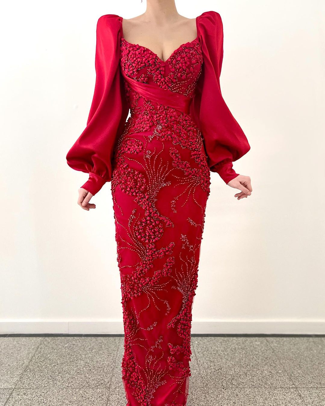 Exquisite Red Prom Dresses Sweetheart Puffy Long Sleeves Evening Dress Custom Made Lace Appliques Beading Party Gown Unique