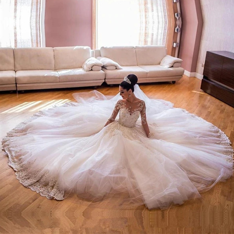 Sweetheart Ball Gown Wedding Dresses Long Appliqued Sleeves Sequins Lace Bridal Gowns Custom Made Abiti Da Sposa
