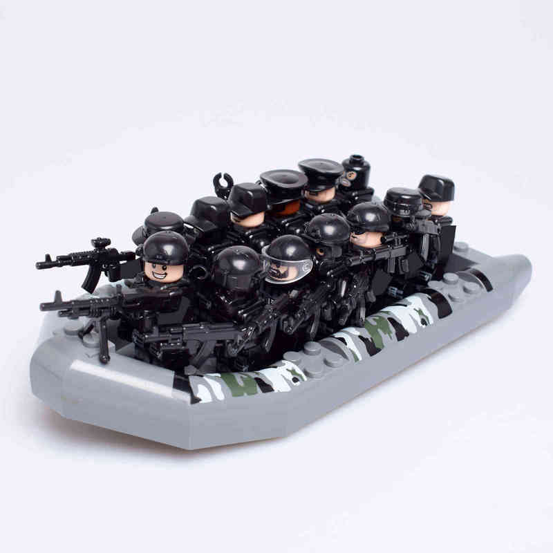 City police swat Charge boat army stormtrooper weapon military guns mini building blocks characters toy gun
City police swat Charge boat army stormtrooper weapon military guns mini building blocks characters toy gun
