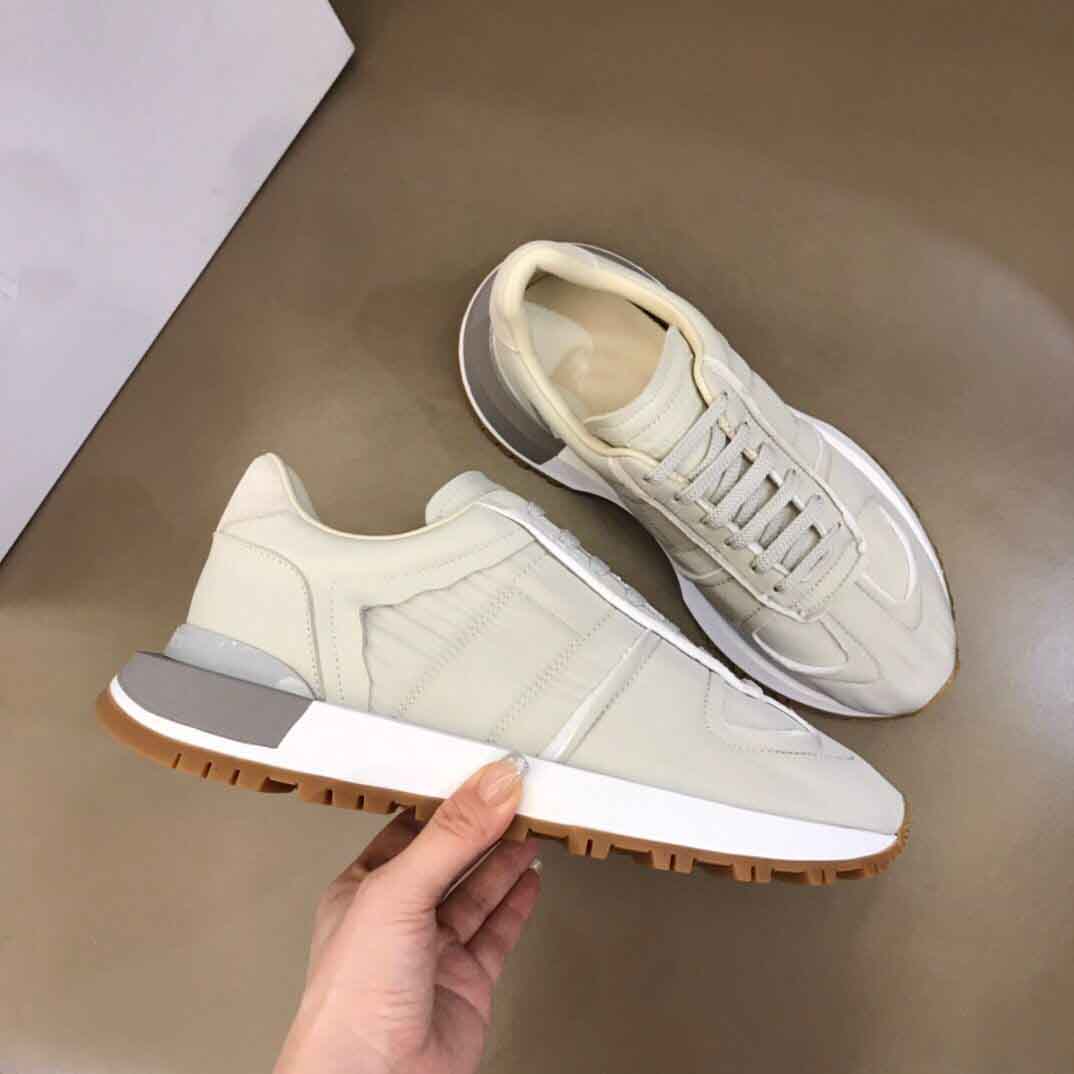 Summer 2022SS Runner Evolution Sneakers Shoes !! Couple Men Women Sports Calfskin Trainers Nylon Suede Leather Techno Fabric Casual Walking
Summer 2022SS Runner Evolution Sneakers Shoes !! Couple Men Women Sports Calfskin Trainers Nylon Suede Leather Techno Fabric Casual Walking