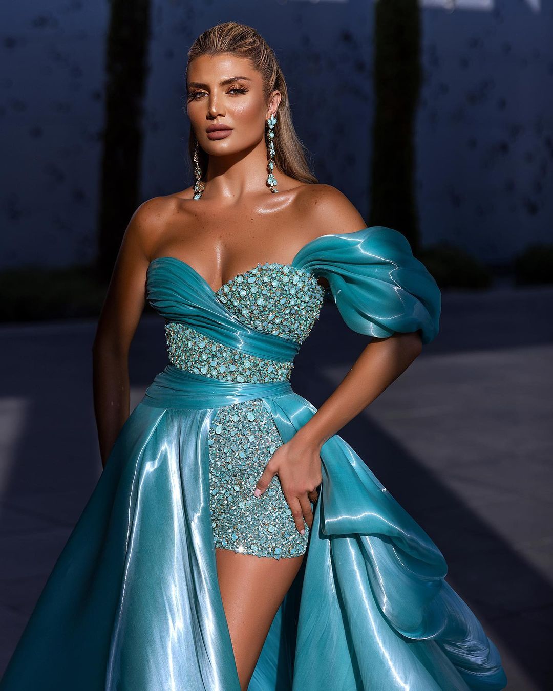 Blue Mermaid Prom Dresses Sexy V Neck Sleeveless Sequins Appliques Beads Sequins Lace Side Slit Floor Length Plus Size Formal Party Gowns Custom Made