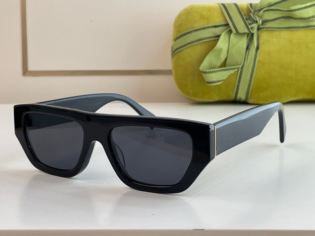 Sunglasses For Men and Women Summer style 1134 Anti-Ultraviolet Retro Plate Plank frame fashion Eyeglasses Random Box 1134S
Sunglasses For Men and Women Summer style 1134 Anti-Ultraviolet Retro Plate Plank frame fashion Eyeglasses Random Box 1134S
