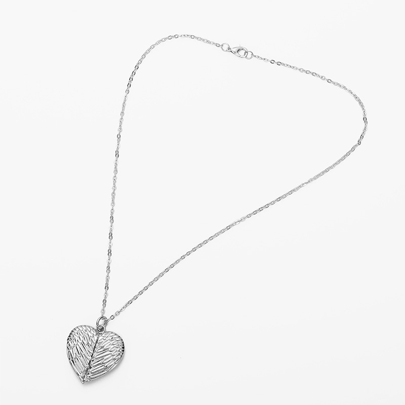 Heart Sublimation Blanks Angel Wing Love Heart Necklaces Custom Lockable Photo Blank MDF Printable Pendant for Women